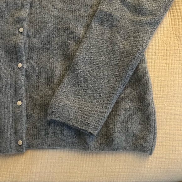 Sezane Gaspard Cardigan - Picture 3 of 7
